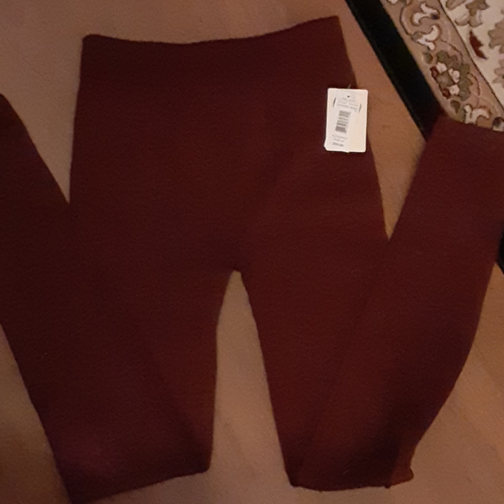 PINK ROSE Wine Boho Tile stretch fleece leggings embossed print size 2X NEW…